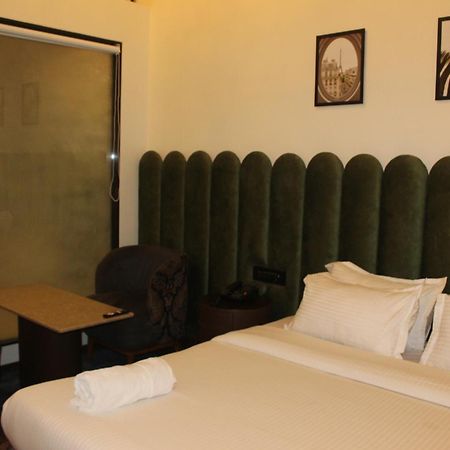 Gulf Hotel Mumbai- The Boutique Hotel Colaba 孟买 外观 照片