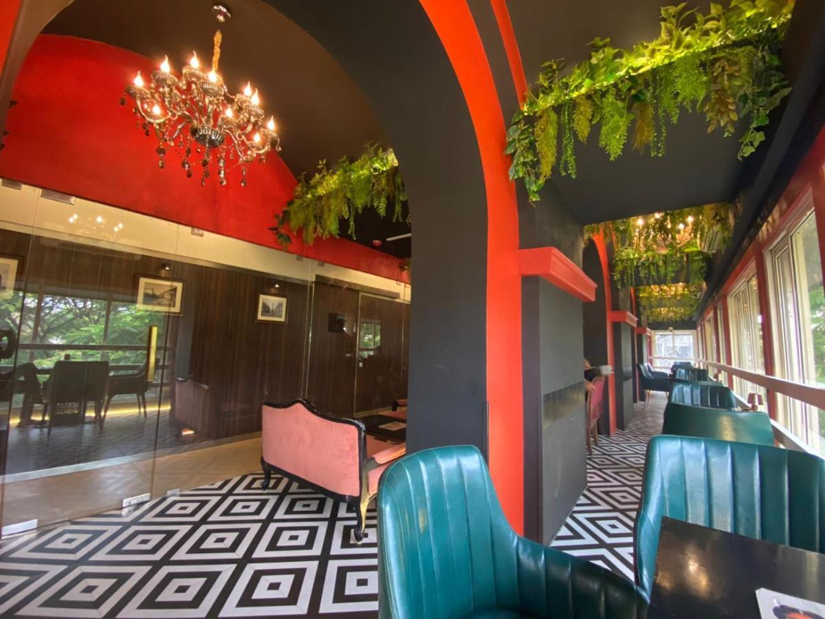Gulf Hotel Mumbai- The Boutique Hotel Colaba 孟买 外观 照片