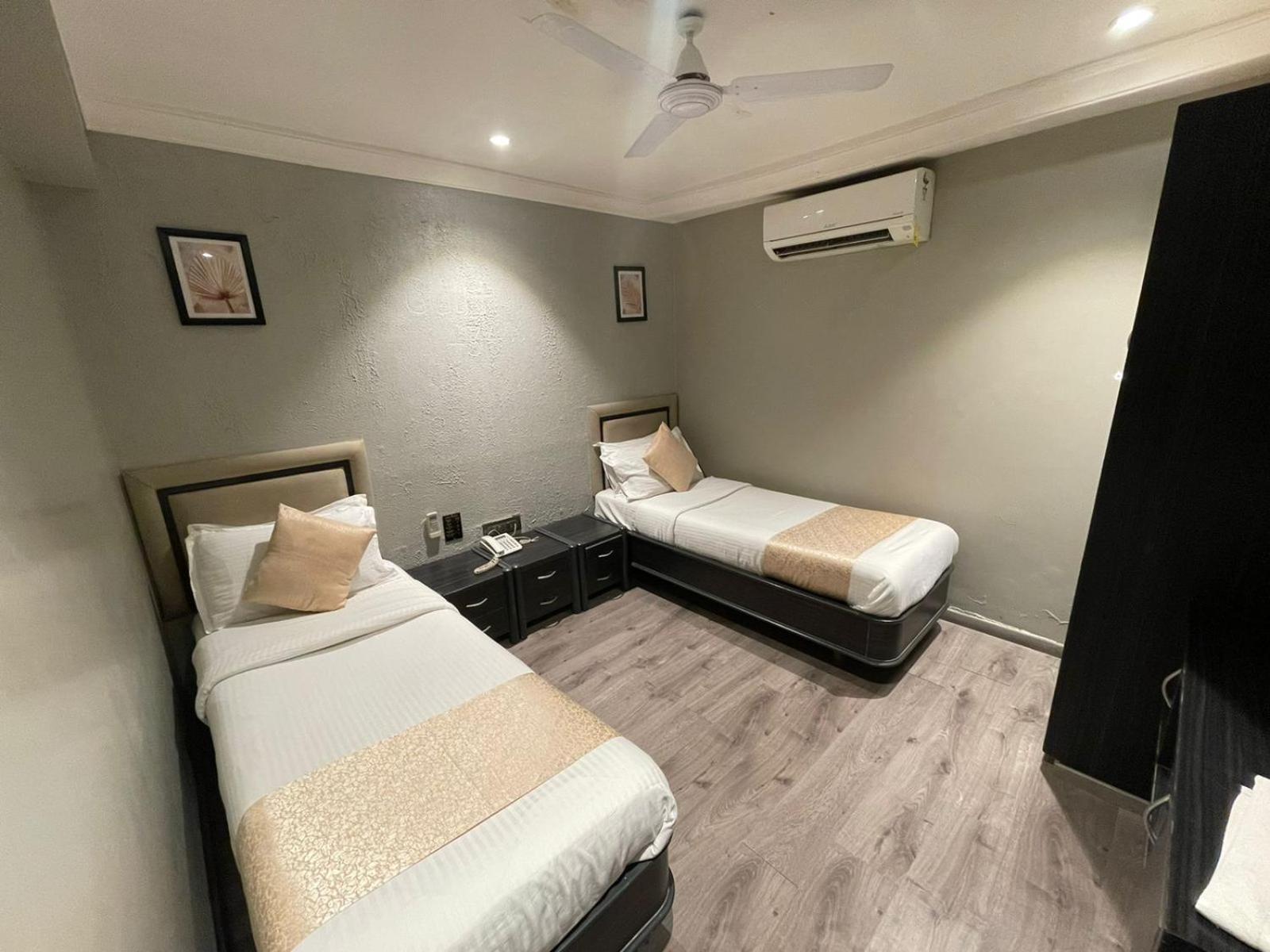 Gulf Hotel Mumbai- The Boutique Hotel Colaba 孟买 外观 照片